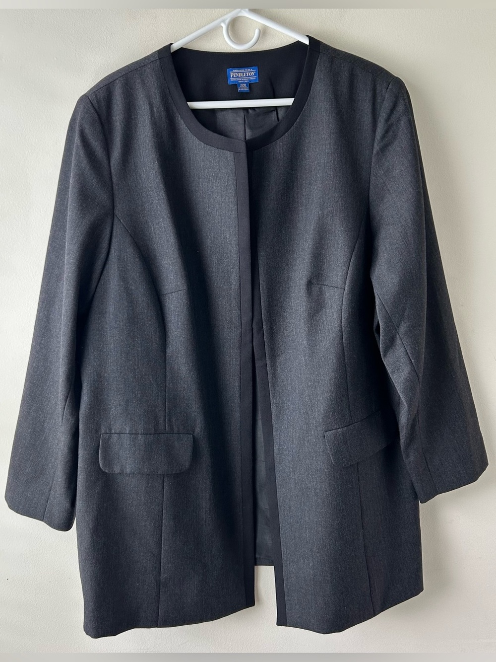 Pendleton 100% Virgin Wool Open-Front Coat Jacket Charcoal Grey Black Trim 22W